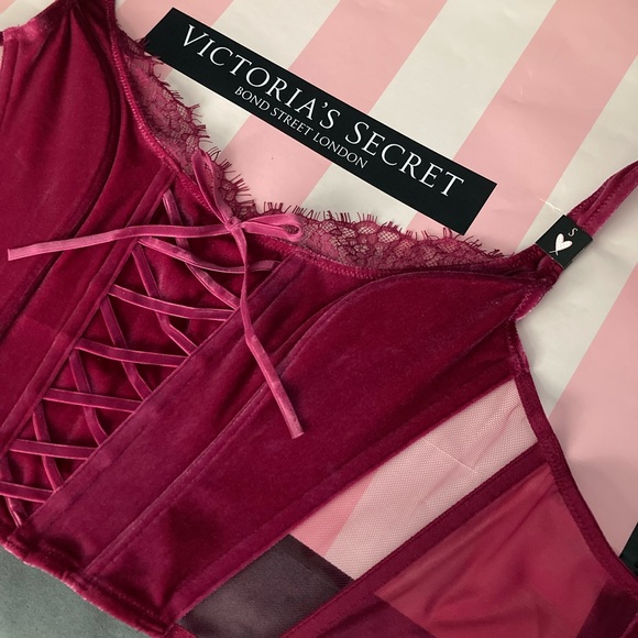 NWT VS velvet & sheer mesh lace up corset top - Picture 11 of 13